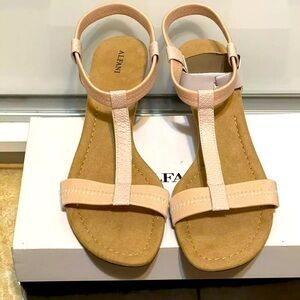 Alfani Beige T-Strap Sandals Wedge Toe Stretch Size 10.5 Dusty Rose color